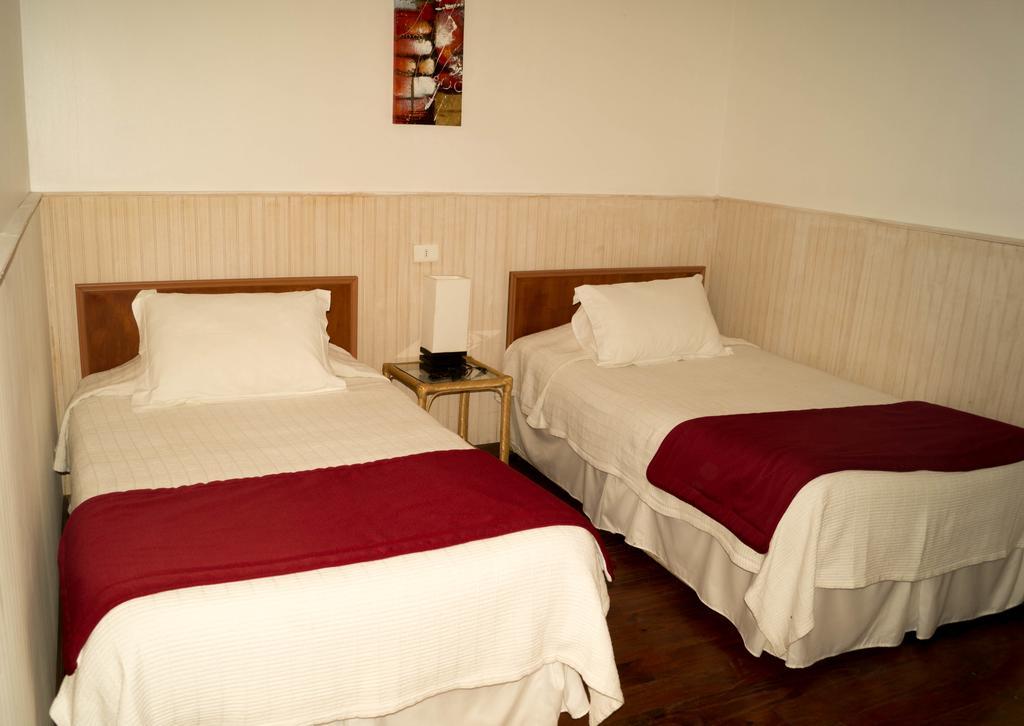 Hostal Villanueva La Serena Szoba fotó